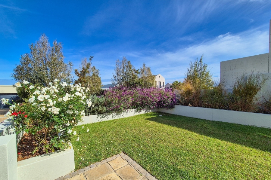 3 Bedroom Property for Sale in Kelderhof Country Village Western Cape